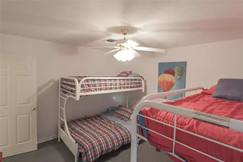 Bedroom - 200 Lakefront Dr, Onalaska, TX 77360 photo 5 of 12