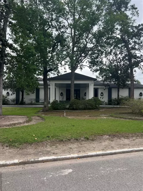 48 Robert E Lee Dr, Conroe, TX 77302 photo 12