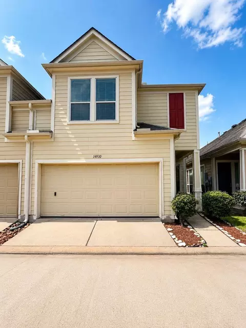 14930 Tuttle Point Dr, Houston, TX 77082
