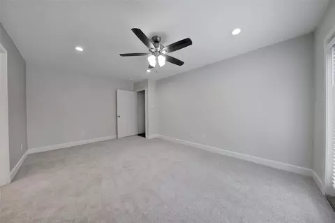 Bedroom - 32 E Lance Leaf Rd, The Woodlands, TX 77381 photo 4 of 4