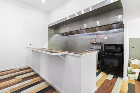 Kitchen - 327 S Robb St, Trinity, TX 75862 photo 1 of 2