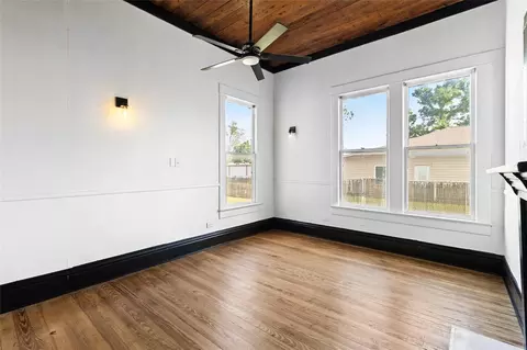 Living - 327 S Robb St, Trinity, TX 75862 photo 5 of 5