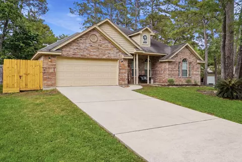 3202 Glenforest Dr, Montgomery, TX 77356