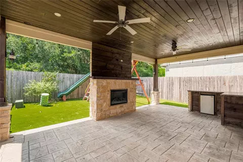 Exterior - 20611 Alfonso Ct, Spring, TX 77388 photo 5 of 7