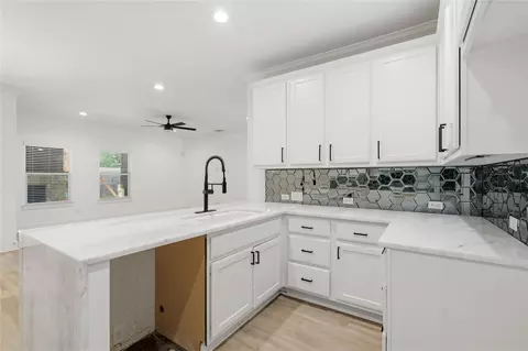 Kitchen - 20611 Alfonso Ct, Spring, TX 77388 photo 4 of 4