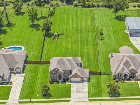 15326 Icet Creek Ave, Baytown, TX 77523