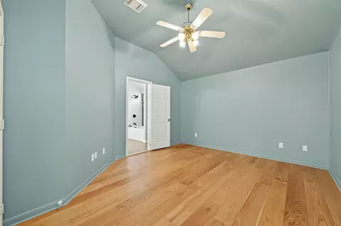 Bedroom - 2910 Crescent Bend Rd, Spring, TX 77388 photo 3 of 4