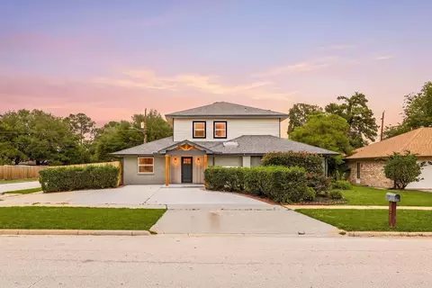 10514 Emnora Ln, Houston, TX 77043