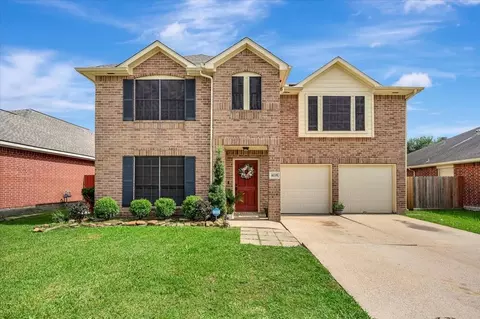 4235 Park Ridge Dr, Pasadena, TX 77504
