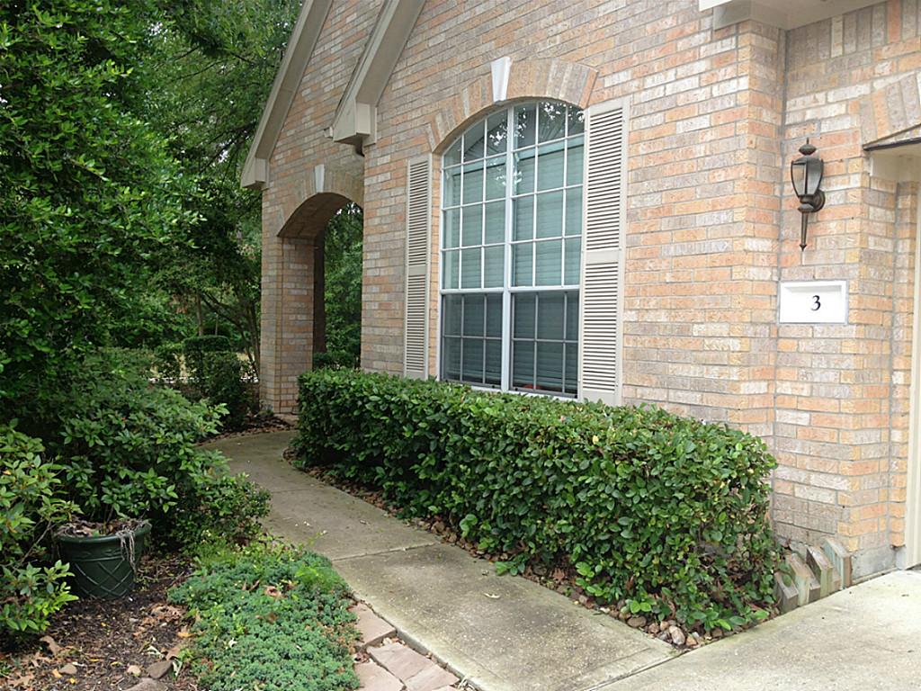 3 Northcastle Ct, Conroe, TX 77384 photo 1