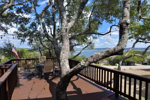 785 Lake Frst, Canyon Lake, TX 78133