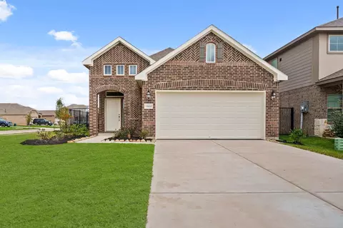 13122 Leisure Cove Dr, Alta Loma, TX 77510