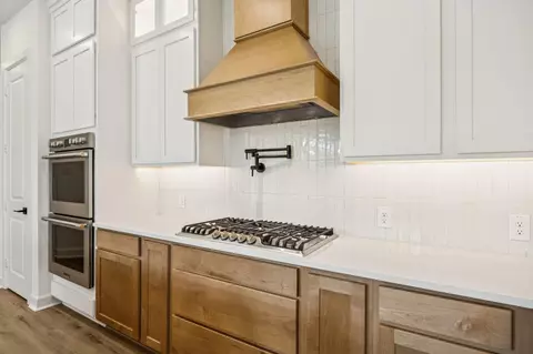 Kitchen - 15611 Red Panda Rd, Conroe, TX 77302 photo 2 of 2