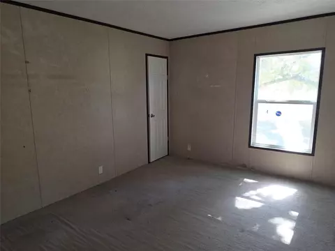 Bedroom - 20527 Lake Forest Dr E, Guy, TX 77444 photo 2 of 2