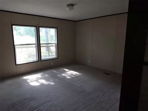 Living - 20527 Lake Forest Dr E, Guy, TX 77444 photo 4 of 4