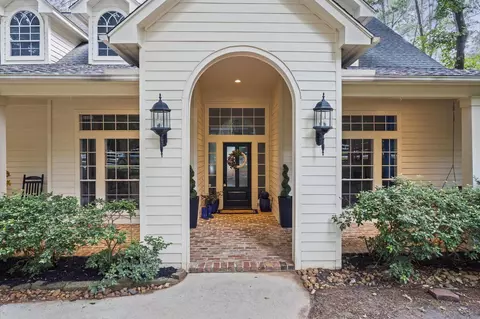 6203 Fieldwood Ln, Conroe, TX 77304