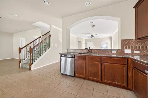 Entry Way - 23527 Jasmine Terrace Dr, Spring, TX 77373 photo 3 of 4