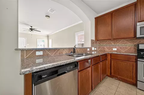 Kitchen - 23527 Jasmine Terrace Dr, Spring, TX 77373 photo 3 of 5