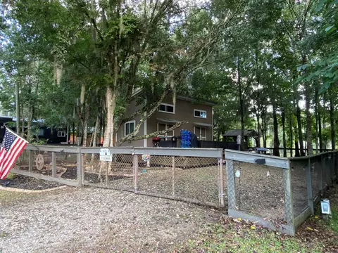 329 Ferguson Dr, Cleveland, TX 77327