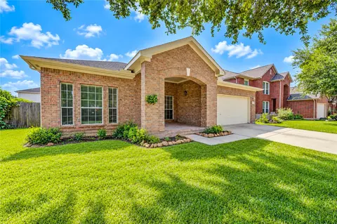 12619 Vineyard Trail Ln, Sugar Land, TX 77478