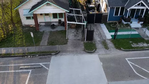 2305 Elysian St, Houston, TX 77026