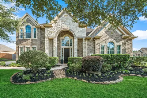 24910 Waterstone Estates Cir W, Tomball, TX 77375