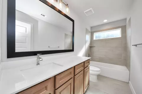 Bath - 3034 Native Spring Dr, Spring, TX 77373 photo 5 of 5