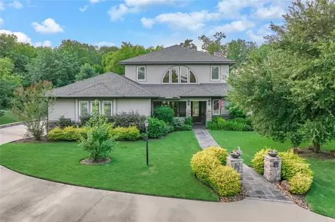 3 Edgewood Dr W, Montgomery, TX 77356