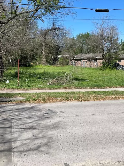 4501 Cavalcade St, Houston, TX 77026