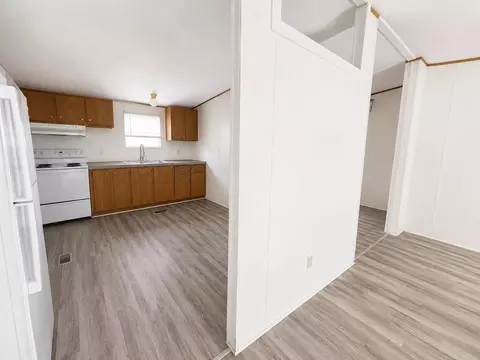 Entry Way - 120 Acorn, Livingston, TX 77351 photo 1 of 1