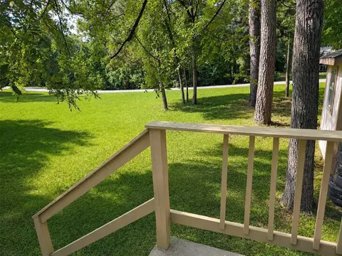 Exterior - 120 Acorn, Livingston, TX 77351 photo 2 of 3