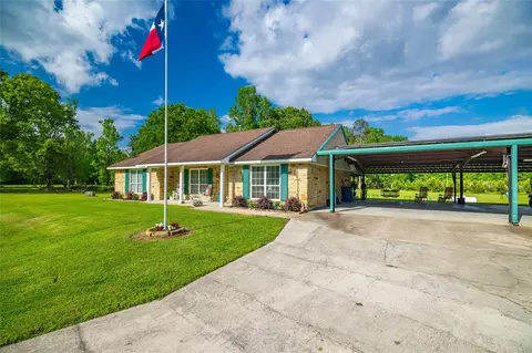2360 Cr2071, Hull, TX 77564