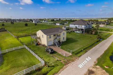 10411 Wern Rd, Galveston, TX 77554