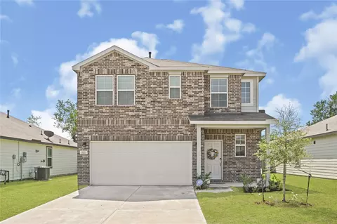 820 Westpointe Dr, Dayton, TX 77535