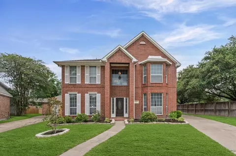 9202 State Walk Cir, Houston, TX 77064