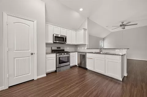Kitchen - 4827 Marigold Breeze Dr, Spring, TX 77386 photo 1 of 2