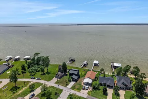 View/Area - 546 W Cattle Dr, Onalaska, TX 77360 photo 1 of 5