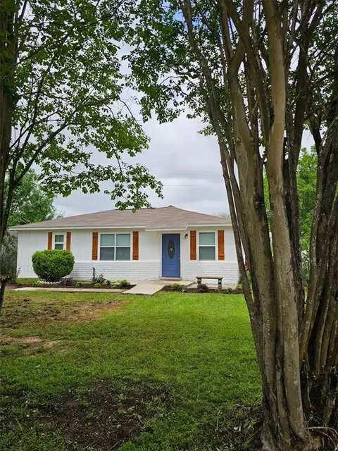 105 Will St, Willis, TX 77378 photo 1