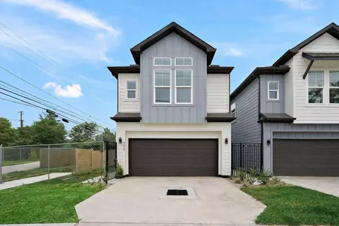 8662 Easthaven Blvd, Houston, TX 77075