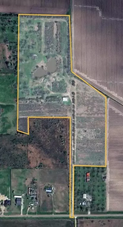 1723 County Road 216, East Bernard, TX 77435
