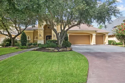 Exterior - 7810 Sunset Falls Ct, Spring, TX 77379 photo 4 of 8
