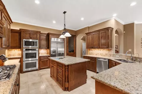 Kitchen - 7810 Sunset Falls Ct, Spring, TX 77379 photo 2 of 3