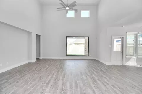 Living - 3019 Knotty Forest Dr, Spring, TX 77373 photo 5 of 5