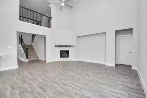 Living - 3019 Knotty Forest Dr, Spring, TX 77373 photo 3 of 5