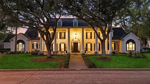 2922 Cedar Woods Pl, Houston, TX 77068