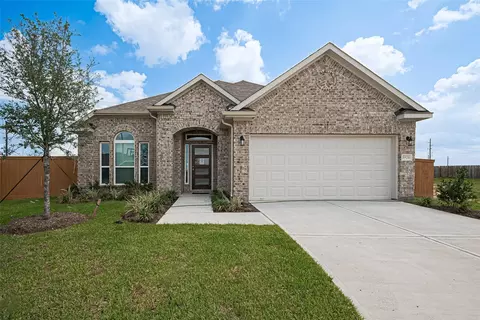 2123 Spring Hollow Dr, Baytown, TX 77521