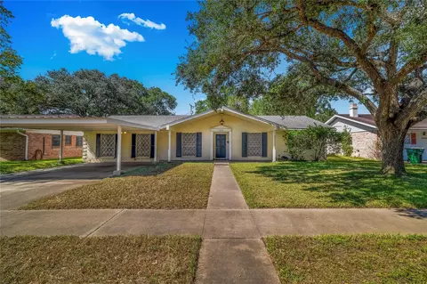 3406 Erwin Ave, Victoria, TX 77901