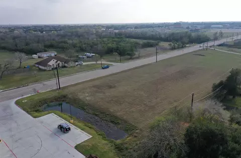 3600 Miori Ln, Victoria, TX 77901