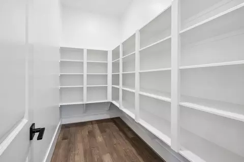 Entry Way - 27720 Hazelbrook Ln, Spring, TX 77386 photo 4 of 5