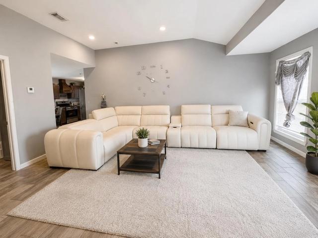 3114 Hartsville Rd, Houston, TX 77051